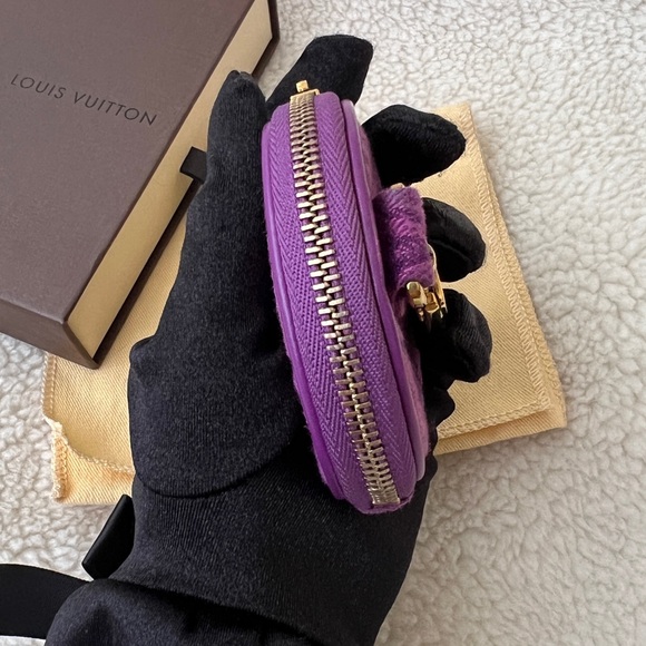 Auth Louis Vuitton Purple Denim Round Coin Key Pouch - Unused - Picture 7 of 8